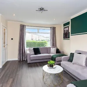  Apartment Stylish 3 Bed Abode-parking And Garden